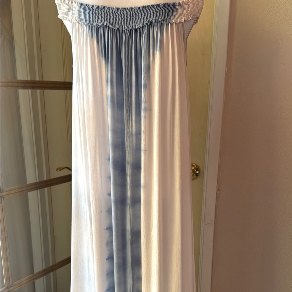 Blue and White Strapless Resort Maxi Gown - Picture 7 of 13